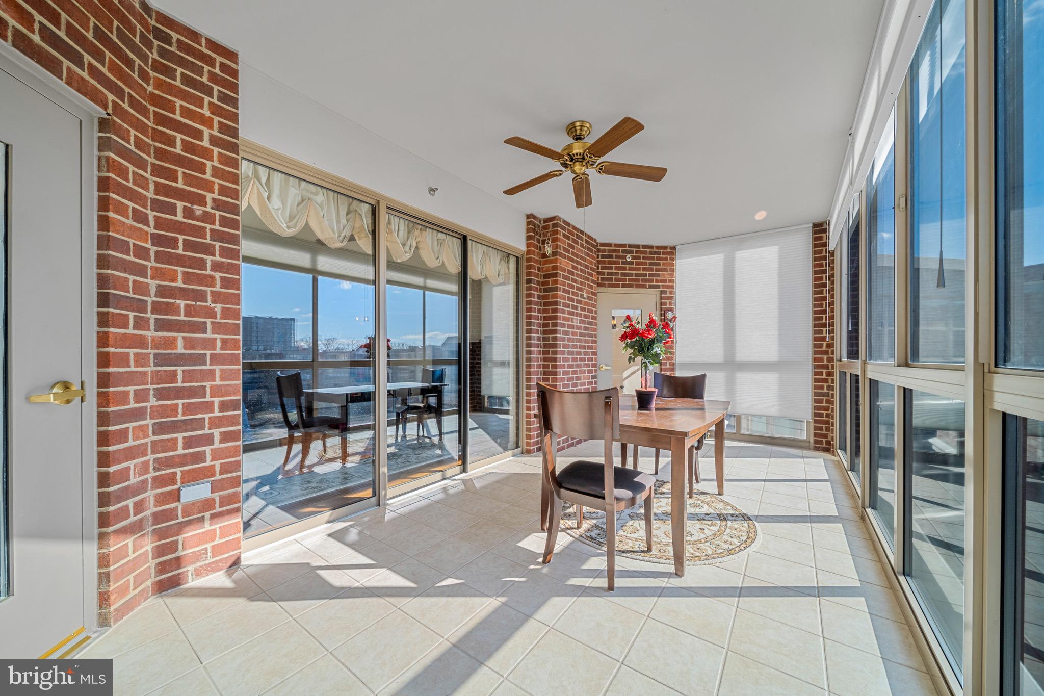 19360 Magnolia Grove Square, Unit 412 Leesburg, VA 20176 - Photo 14 of 28 Sunroom2