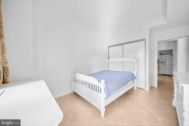 $395,000 | 19360 Magnolia Grove Square, Unit 412, Leesburg, VA 20176