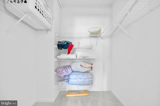 $395,000 | 19360 Magnolia Grove Square, Unit 412, Leesburg, VA 20176