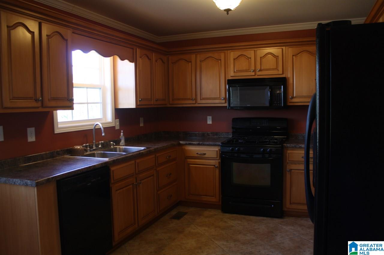 907 Ransome Drive Oneonta, AL 35121 - Photo 7 of 33