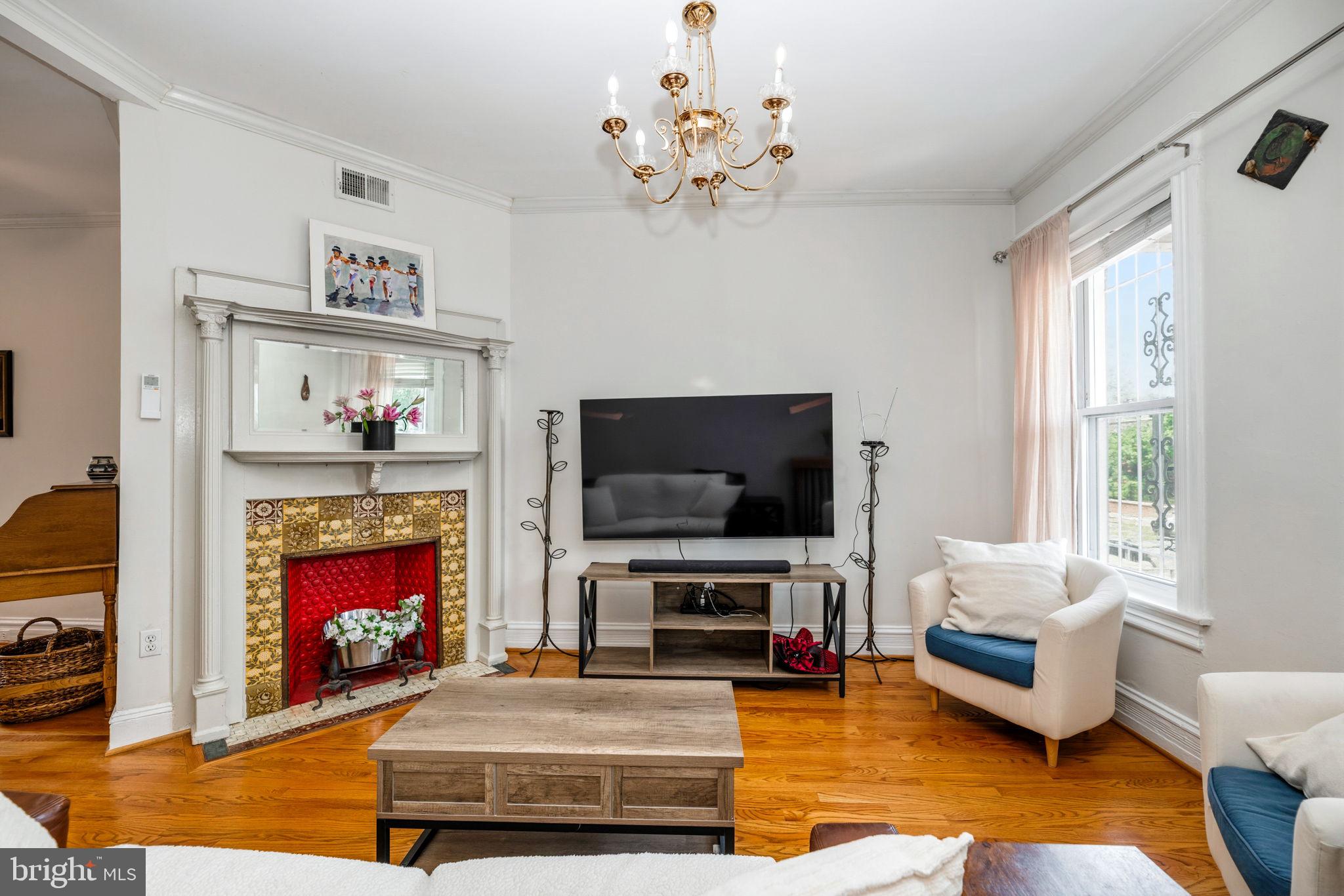 1221 E Street Southeast Washington, DC 20003 - Photo 10 of 62