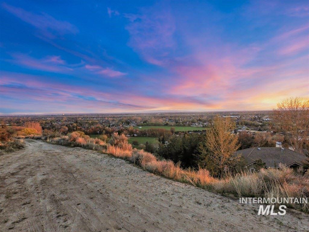 5912 West Hill Road Boise, ID 83703 - Photo 4 of 12