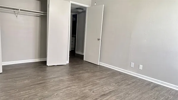 $1,100 | 5426 Menchaca Road, Unit 109, Austin, TX 78745