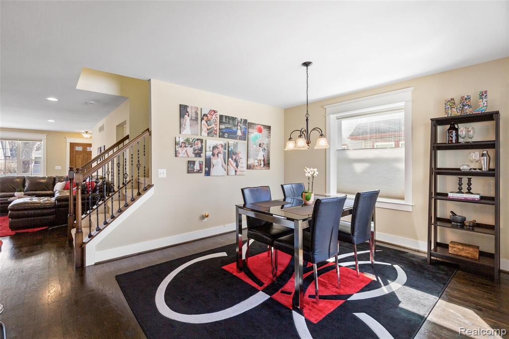 605 Lockwood Road Royal Oak, MI 48067 - Photo 11 of 35