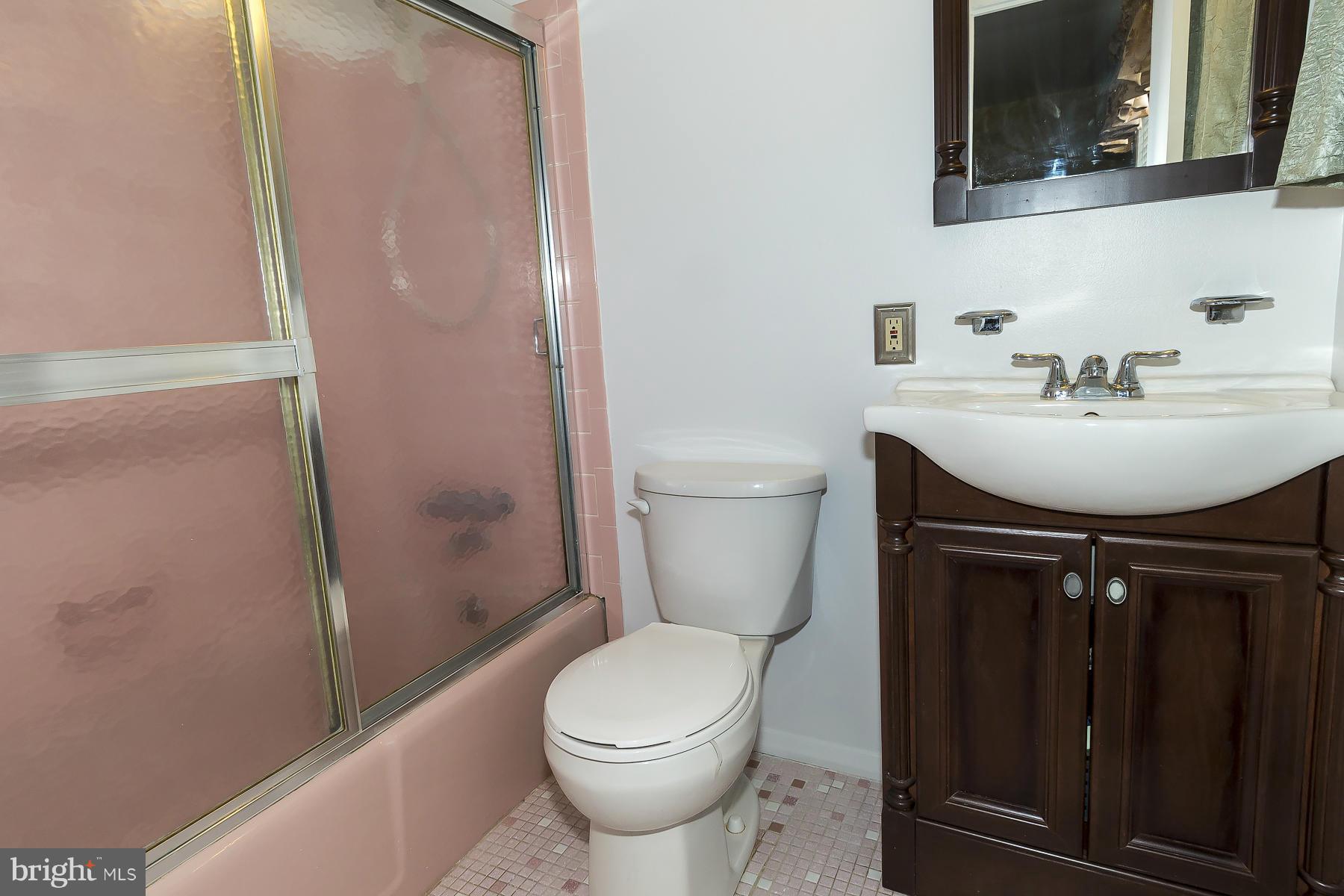 3310 Ripple Road Baltimore, MD 21244 - Photo 21 of 26 MASTER BATHROOM