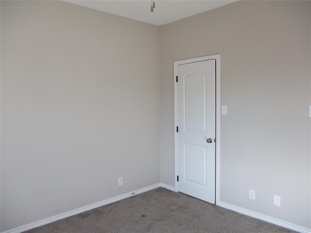 207 Mill Street Emory, TX 75440 - Photo 30 of 34 a view of an empty room