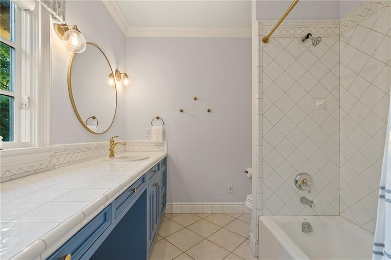 4338 Harris Trail Northwest Atlanta, GA 30327 - Photo 48 of 96