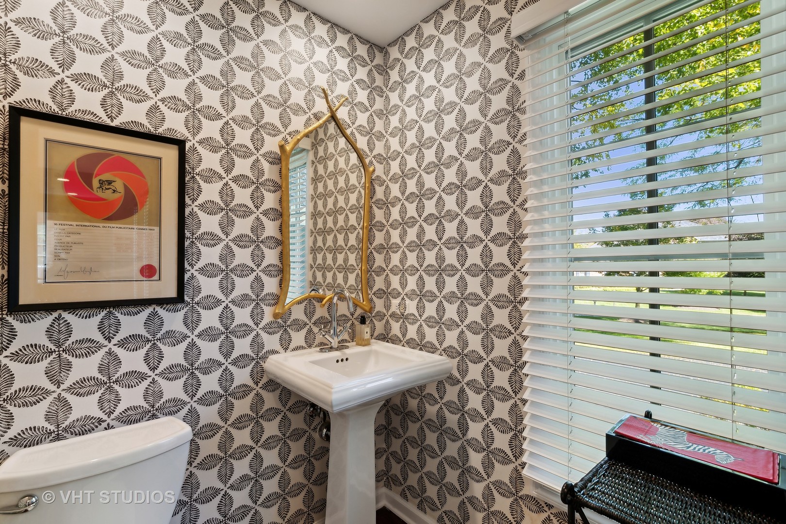 540 Buena Road Lake Forest, IL 60045 - Photo 12 of 37 a bathroom with a sink and a mirror