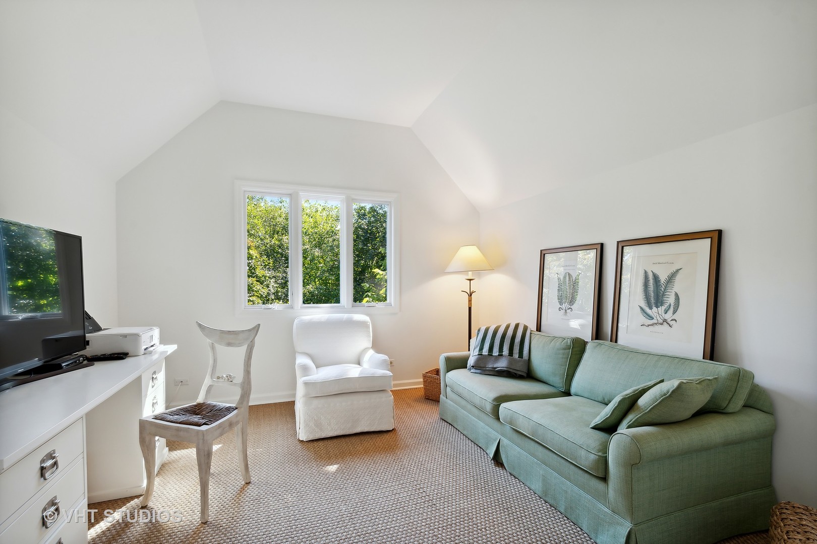 540 Buena Road Lake Forest, IL 60045 - Photo 32 of 37 a living room with furniture and a large window