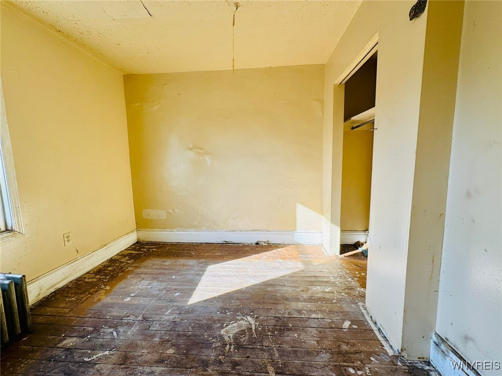 445 18th Street Niagara Falls, NY 14303 - Photo 17 of 27