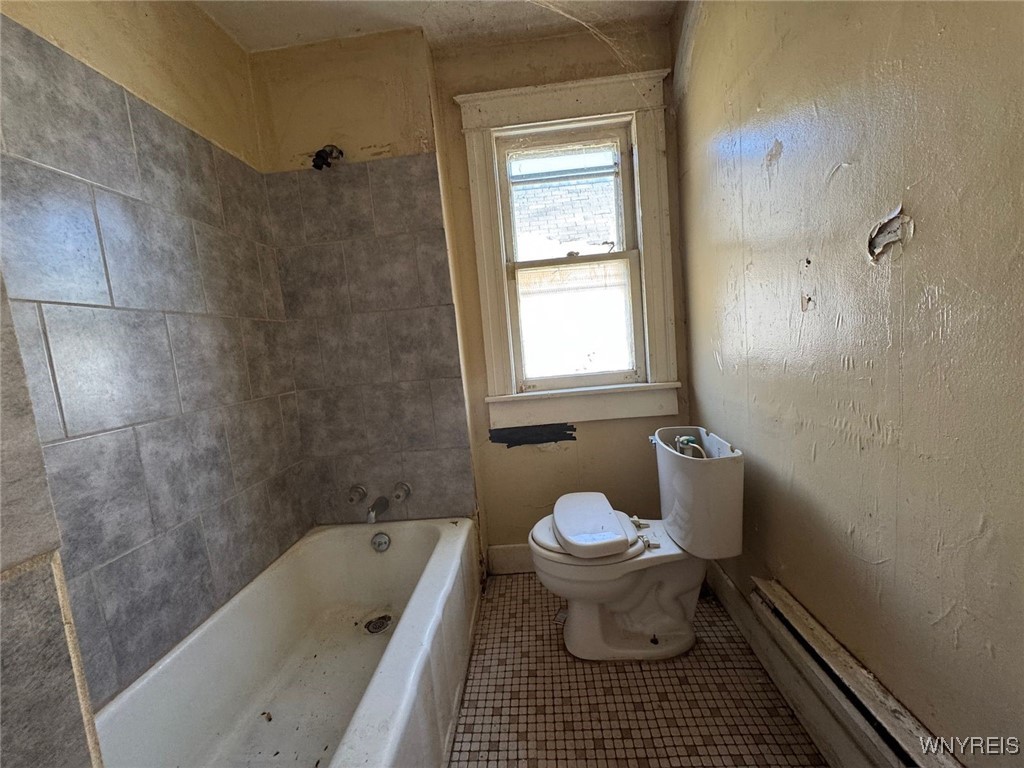 445 18th Street Niagara Falls, NY 14303 - Photo 19 of 27