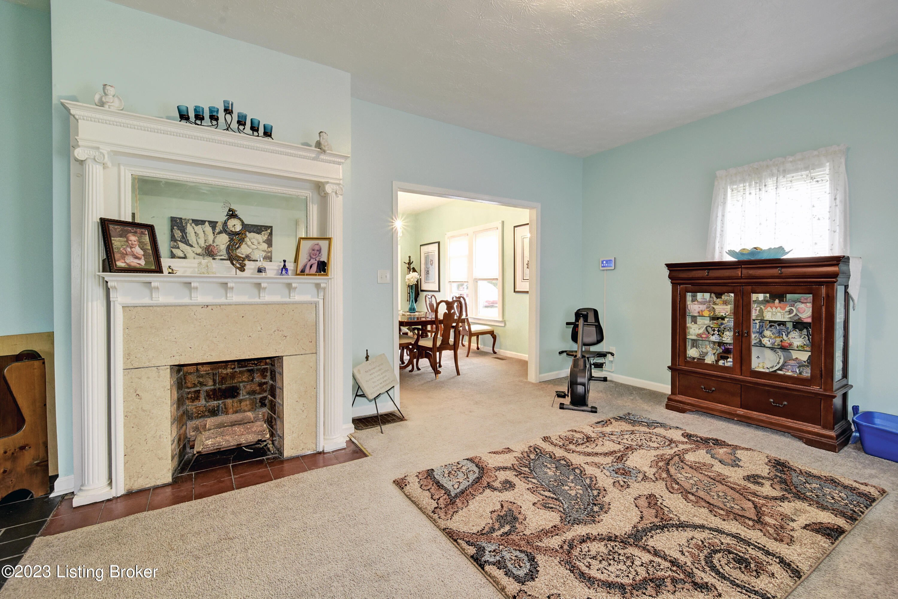 3625 Dell Road Louisville, KY 40299 - Photo 4 of 29 _DSC3528_30_31