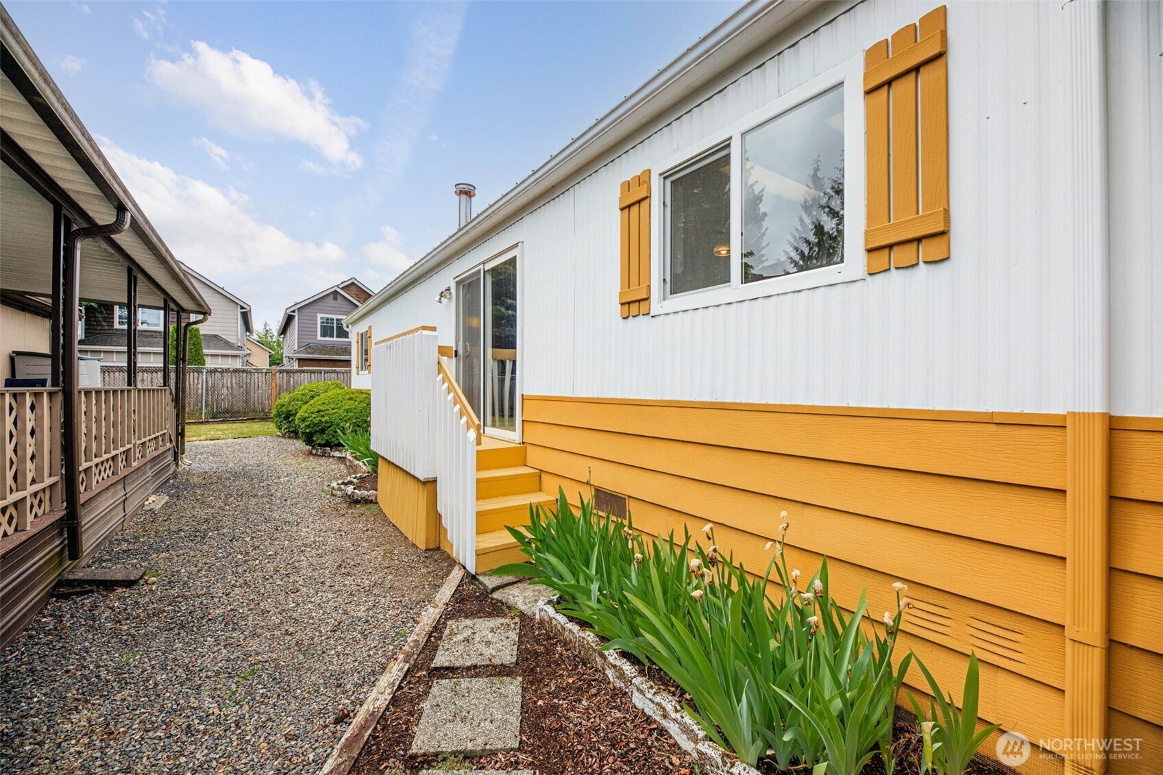 11622 Silver Lake Road, Unit 80 Everett, WA 98208 - Photo 4 of 40