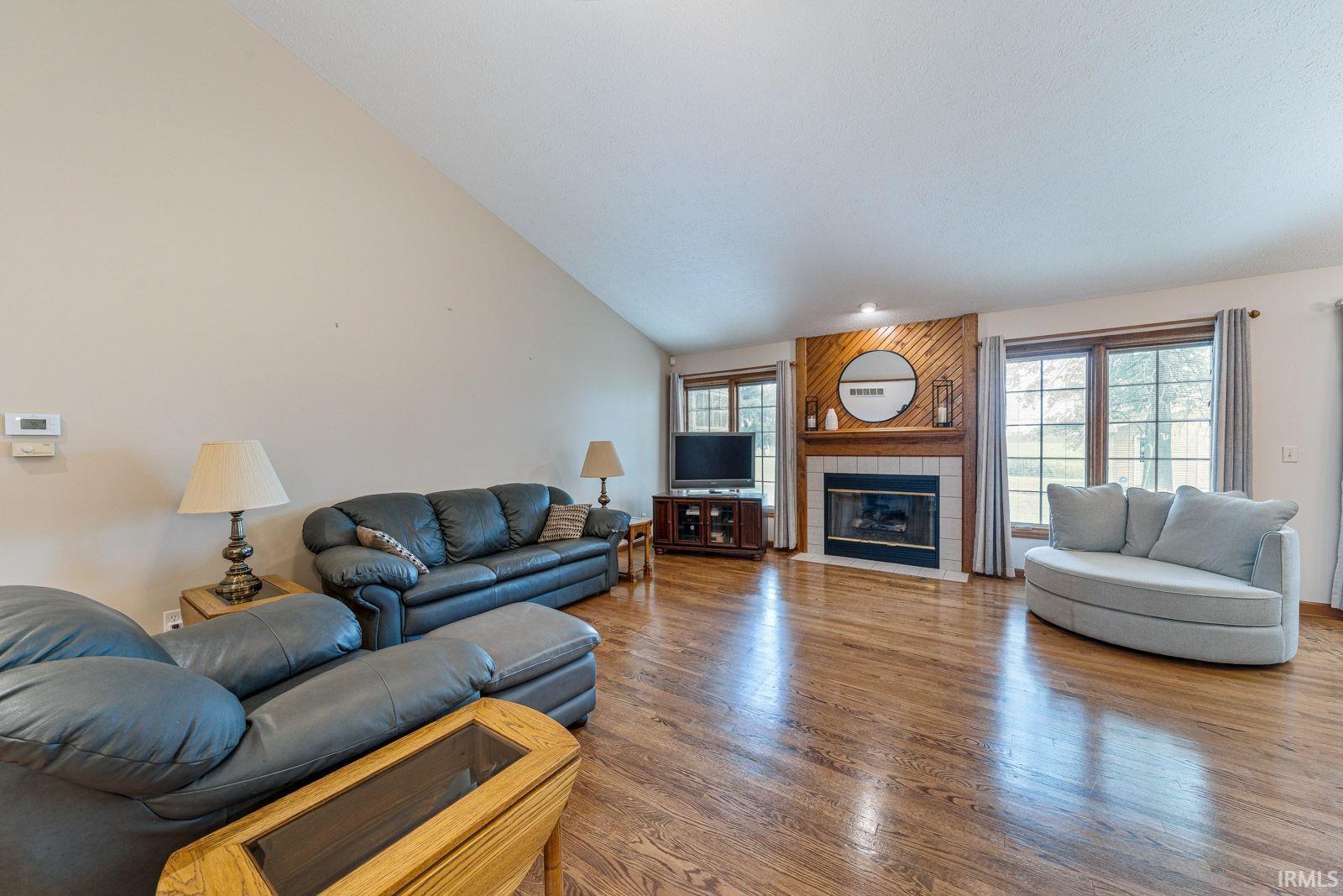 16300 Jackson Road Mishawaka, IN 46544 - Photo 7 of 36