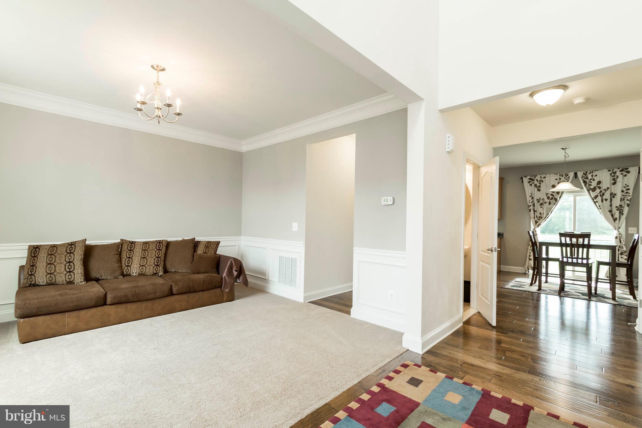 2012 Chesterfield Road Locust Grove, VA 22508 - Photo 4 of 30 Living Room