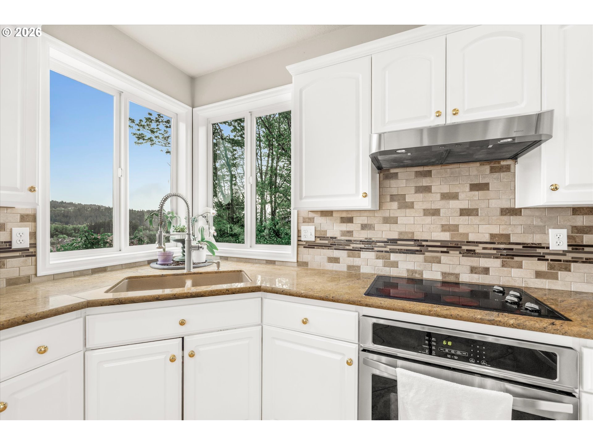 15968 Southeast Venice Ridge Way Damascus, OR 97089 - Photo 11 of 48