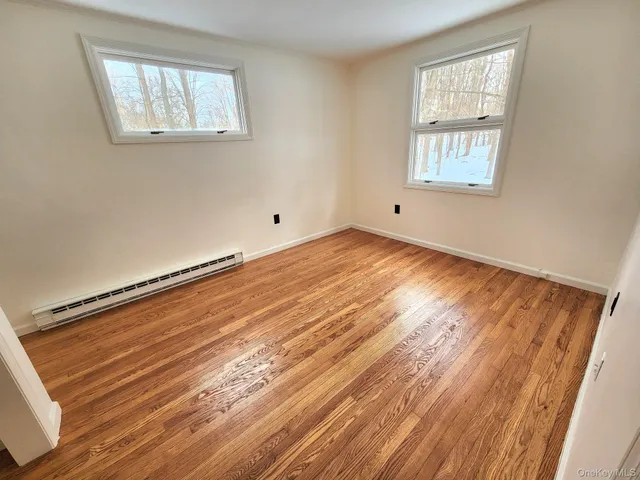 $4,500 | 568 River Road, Rhinebeck, NY 12572