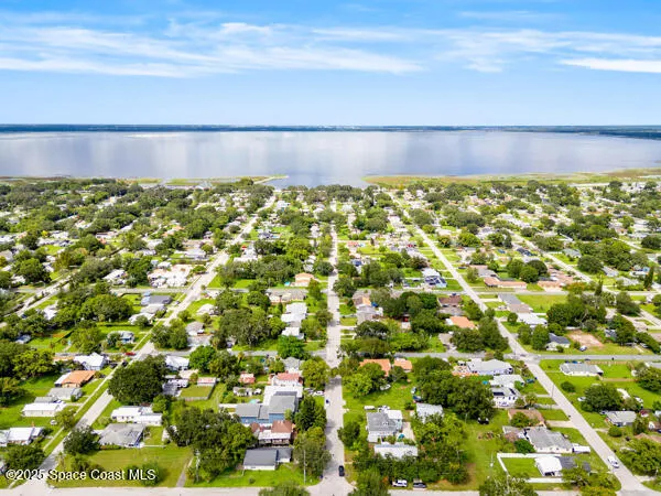 $330,000 | 608 Indiana Avenue, St. Cloud, FL 34769