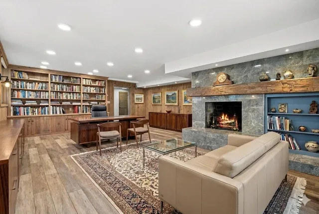 $1,470,000 | 6600 North Ballard Road, Appleton, WI 54913