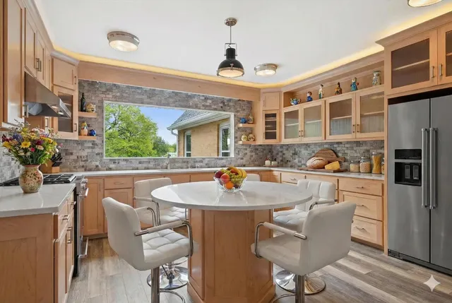 $1,470,000 | 6600 North Ballard Road, Appleton, WI 54913