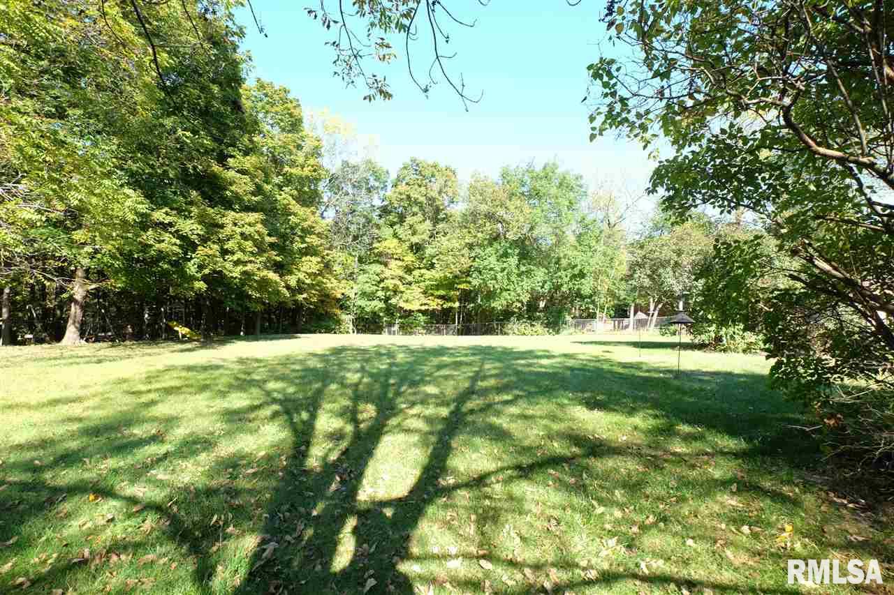 81 Maple Ridge Drive Morton, IL 61550 - Photo 29 of 36 Gallery Image 29