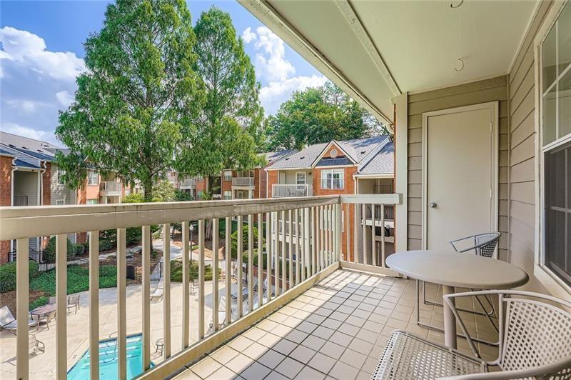 4109 Chastain Park Court Northeast Atlanta, GA 30342 - Photo 8 of 13