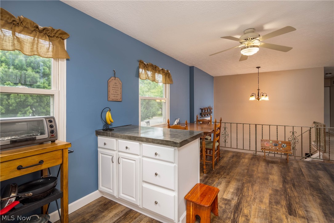 1064 Clark Road Wadsworth, OH 44281 - Photo 8 of 24 Gallery Image 8