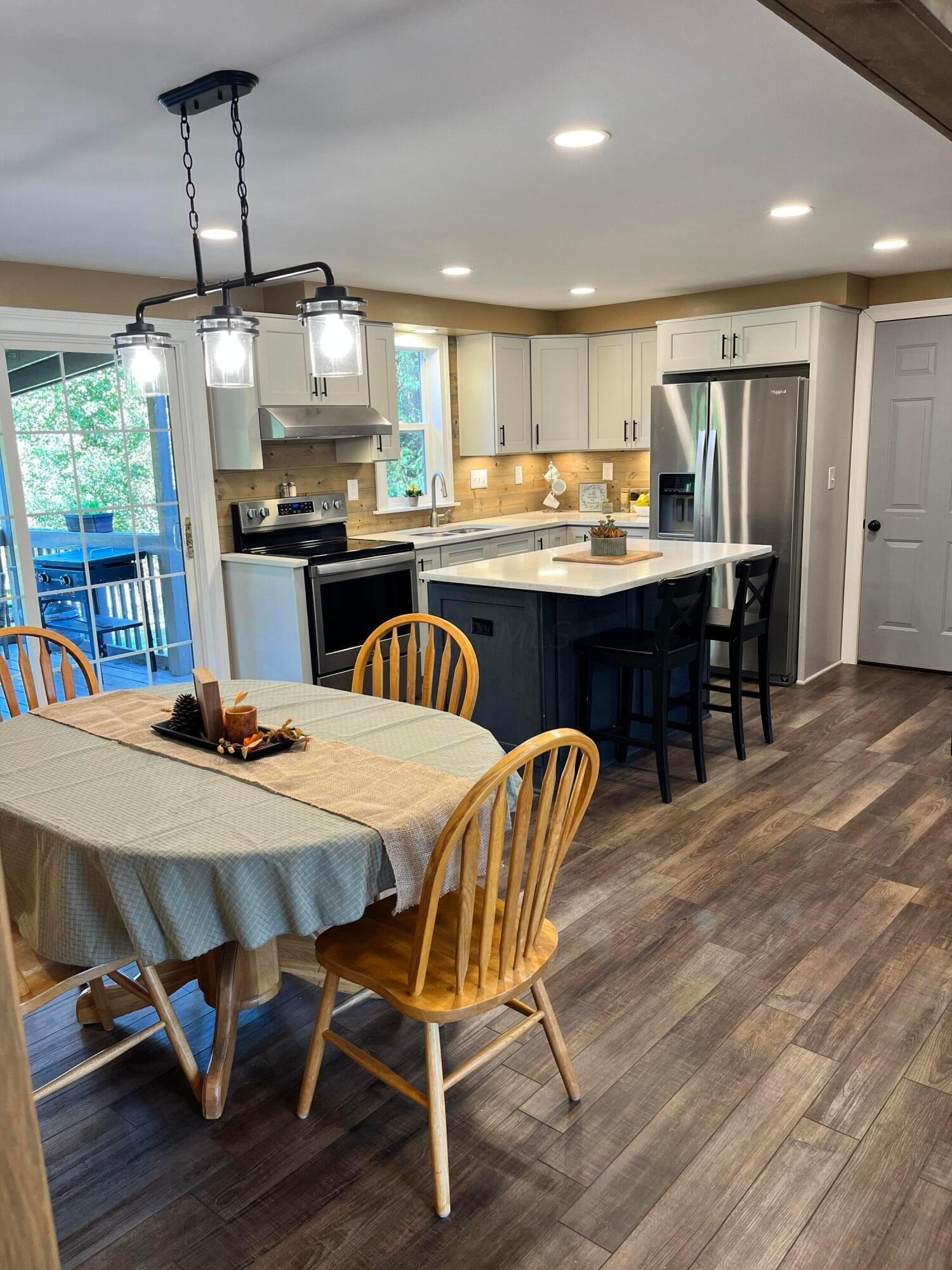4084 Burnt Pond Road Ostrander, OH 43061 - Photo 10 of 38 Updated kitchen with eat in area