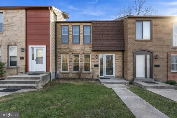 $2,450 | 6911 Cipriano Woods Court, Lanham, MD 20706