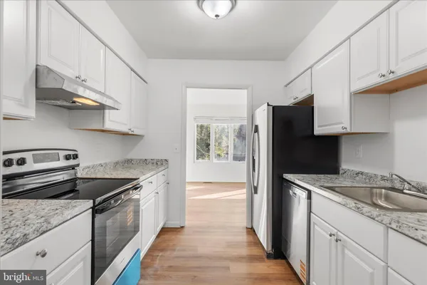 $2,450 | 6911 Cipriano Woods Court, Lanham, MD 20706