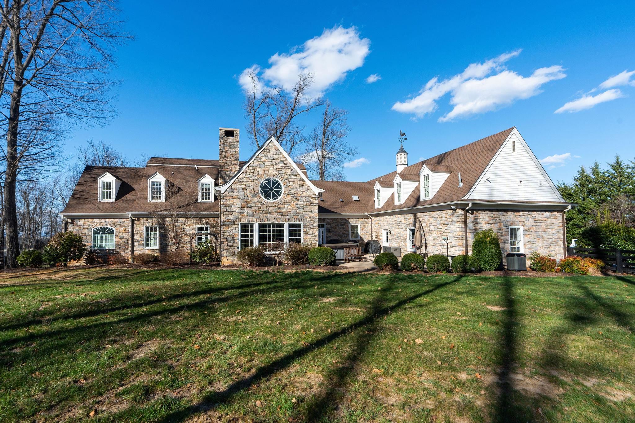 1767 Old Goose Crk Road Waynesboro, VA 22980 - Photo 7 of 75 Gallery Image 7