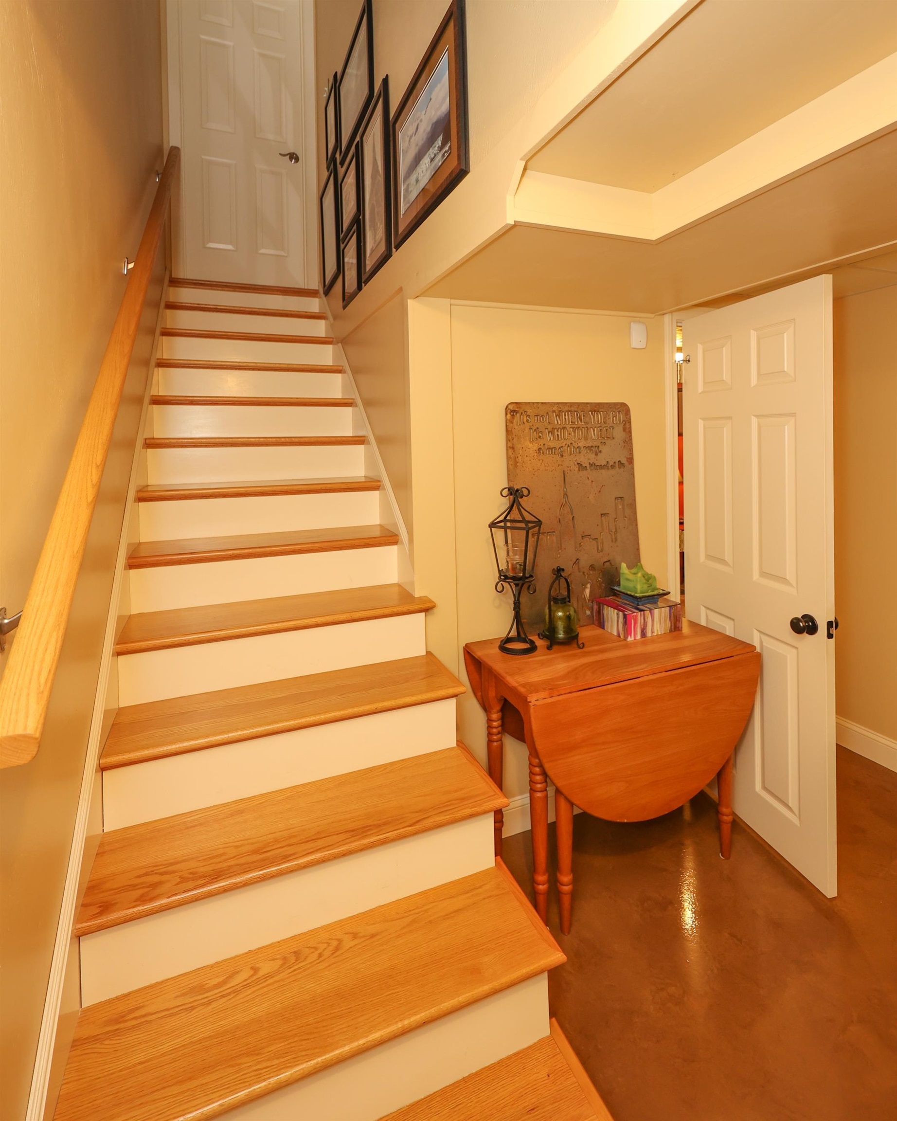 14 Hawk Drive Salem, NH 03079 - Photo 32 of 40