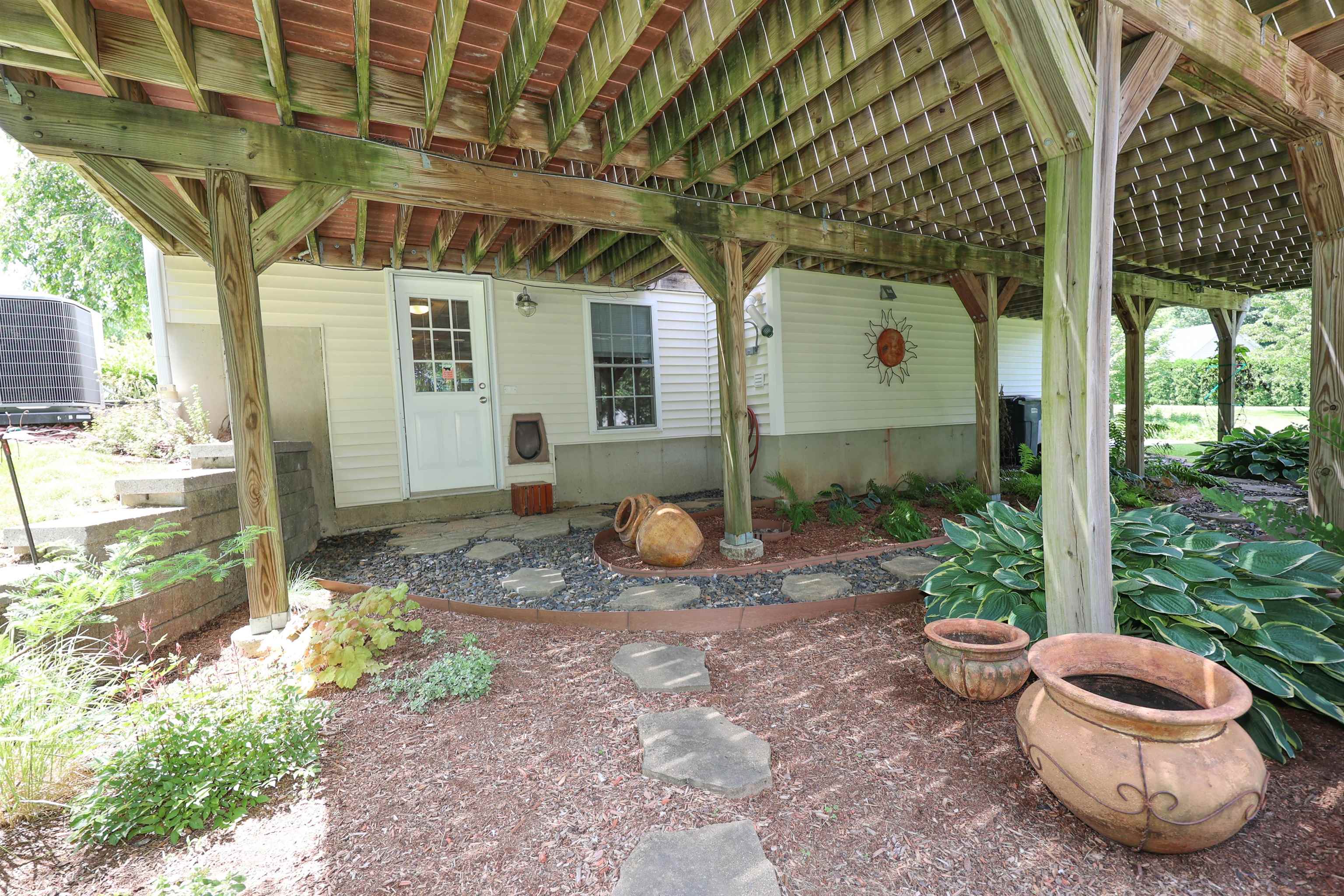 14 Hawk Drive Salem, NH 03079 - Photo 5 of 40