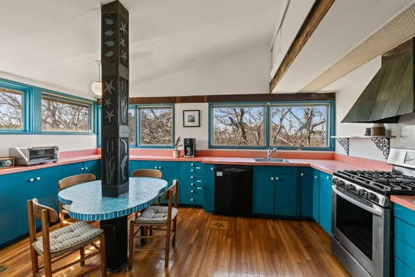 $3,350,000 | 135 Newcomb Hollow Road, Wellfleet, MA 02667