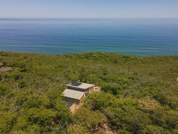 $3,350,000 | 135 Newcomb Hollow Road, Wellfleet, MA 02667
