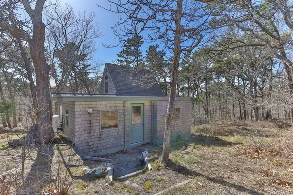 $3,350,000 | 135 Newcomb Hollow Road, Wellfleet, MA 02667