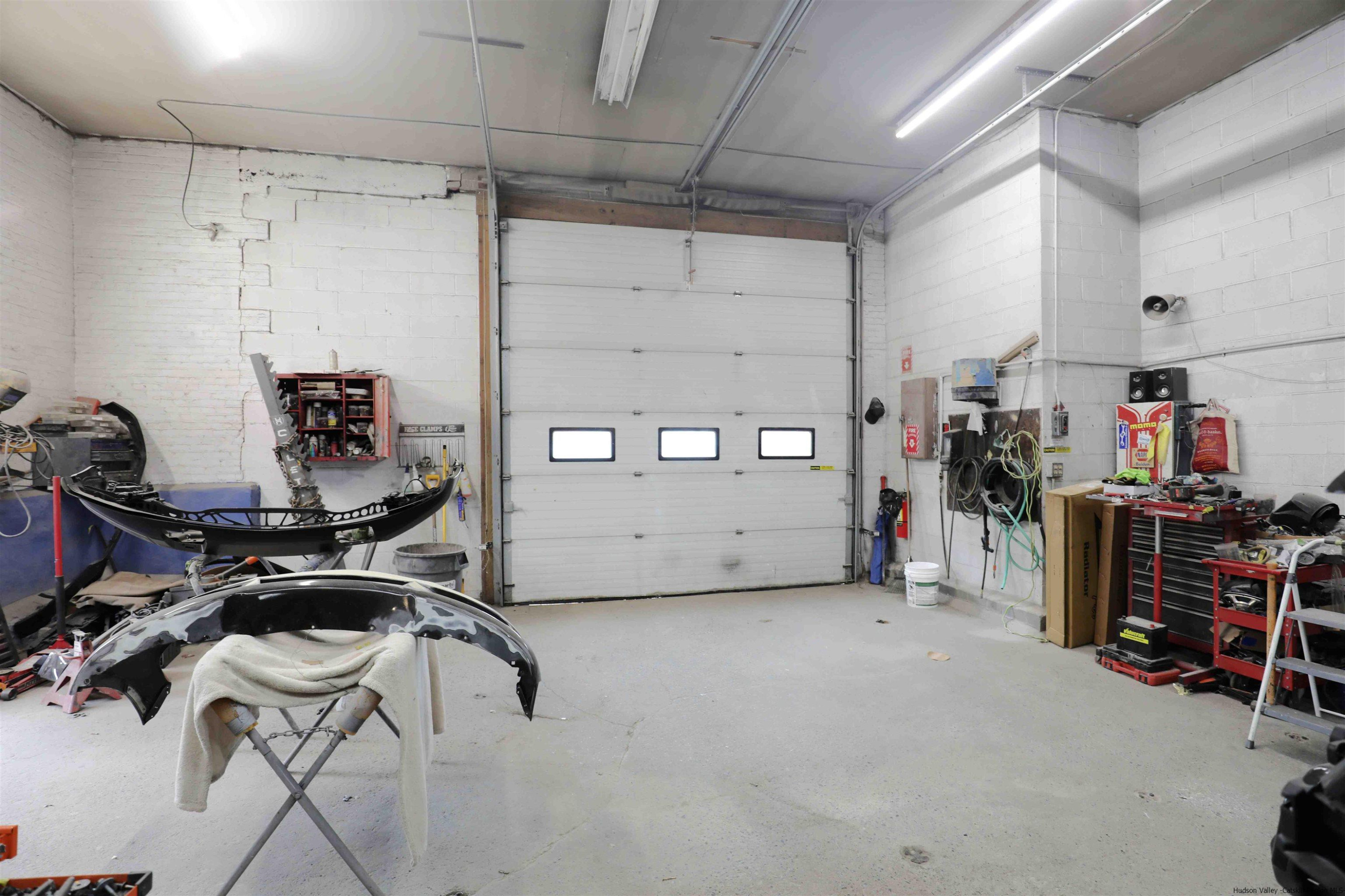 471 Main Street Poughkeepsie, NY 12601 - Photo 11 of 32 Photo 10