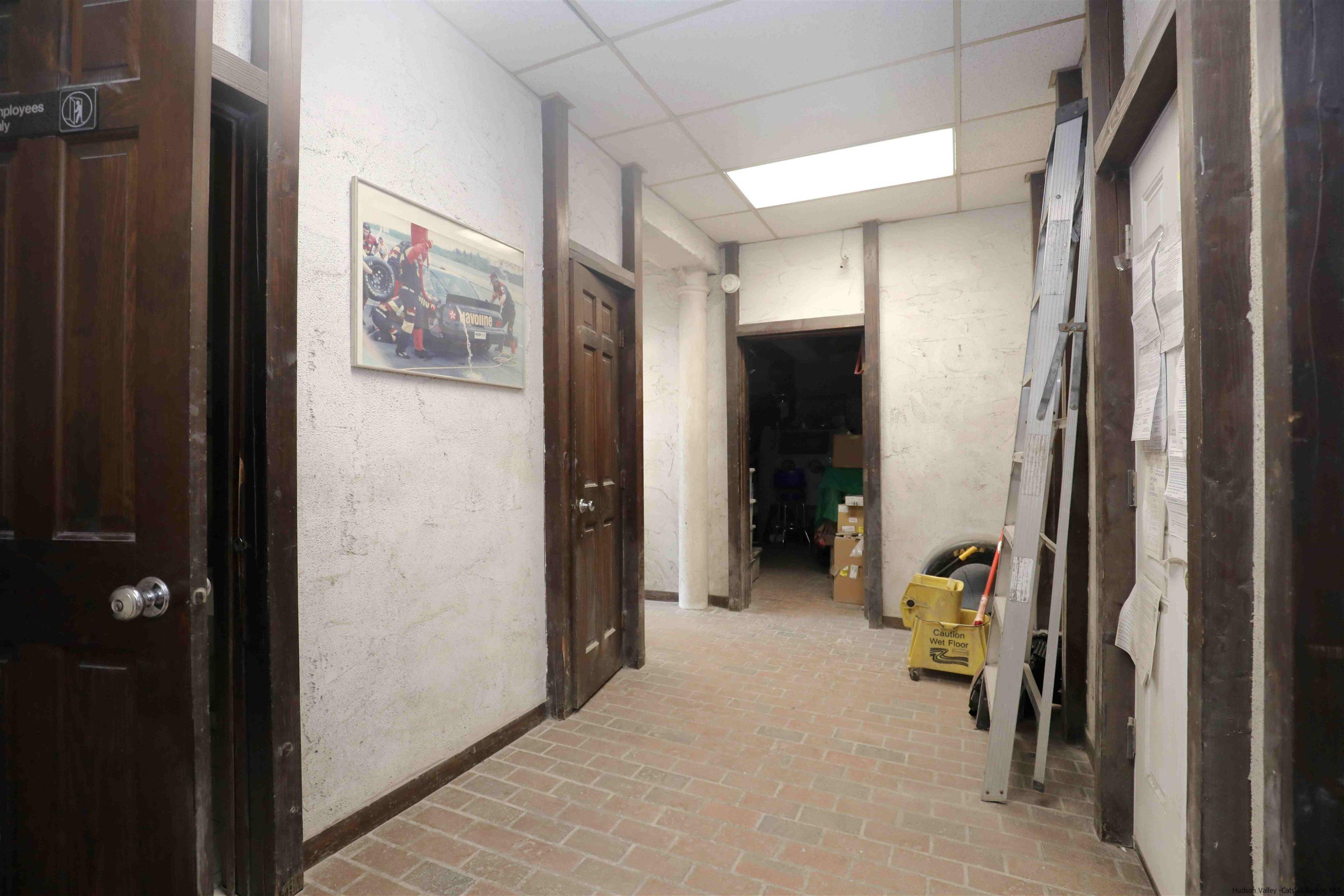 471 Main Street Poughkeepsie, NY 12601 - Photo 17 of 32 Photo 18