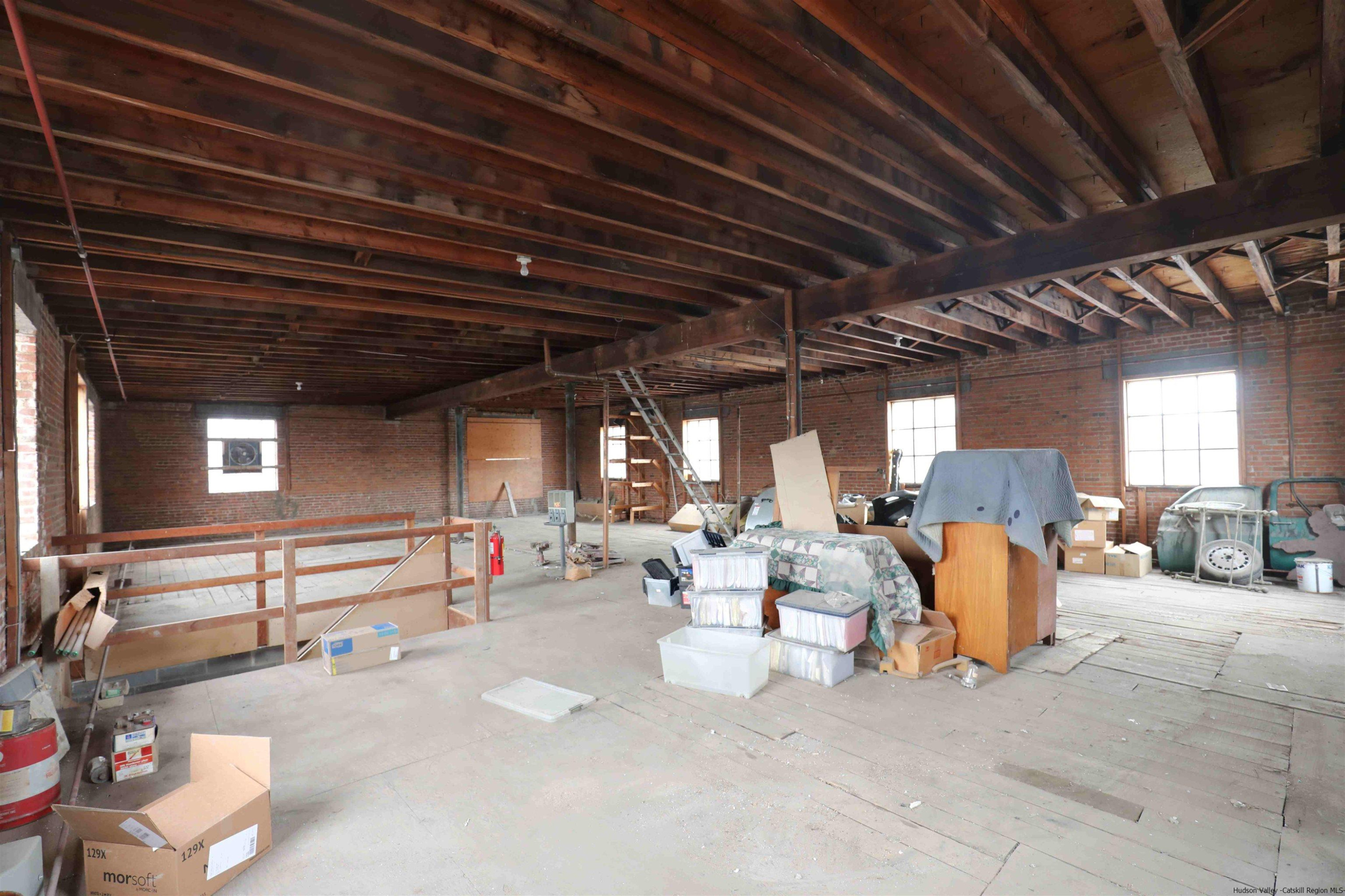 471 Main Street Poughkeepsie, NY 12601 - Photo 21 of 32 Photo 22