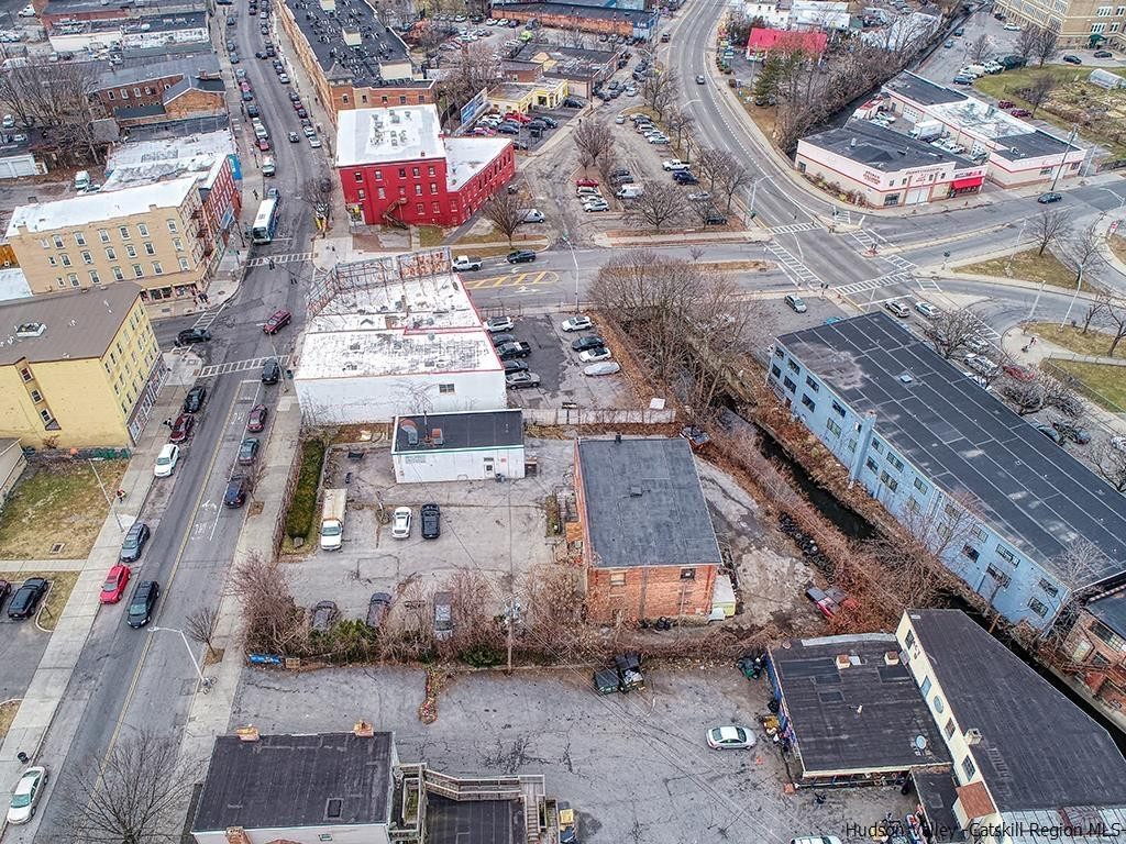 471 Main Street Poughkeepsie, NY 12601 - Photo 28 of 32 Photo 34