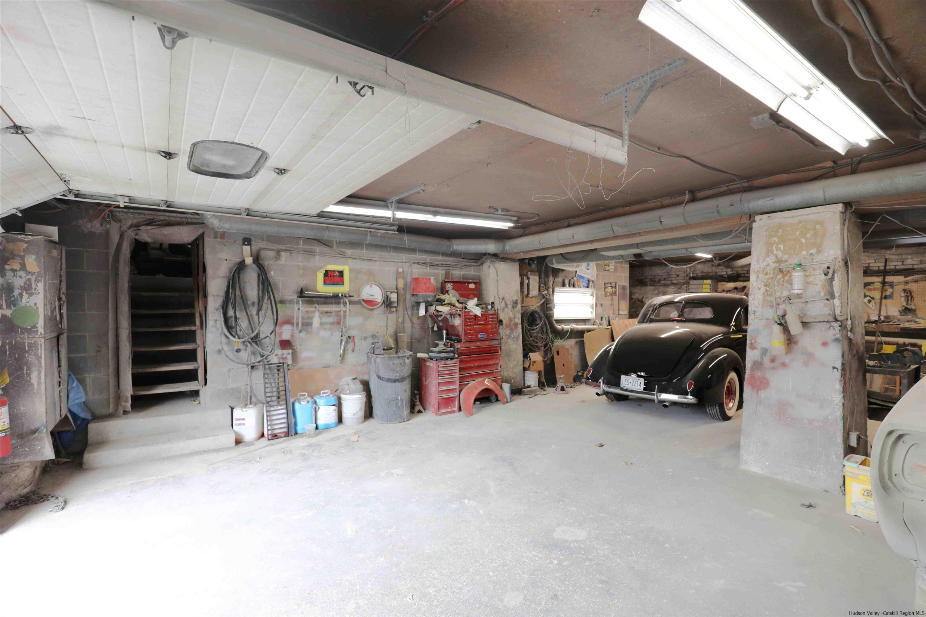 471 Main Street Poughkeepsie, NY 12601 - Photo 7 of 32 Photo 8