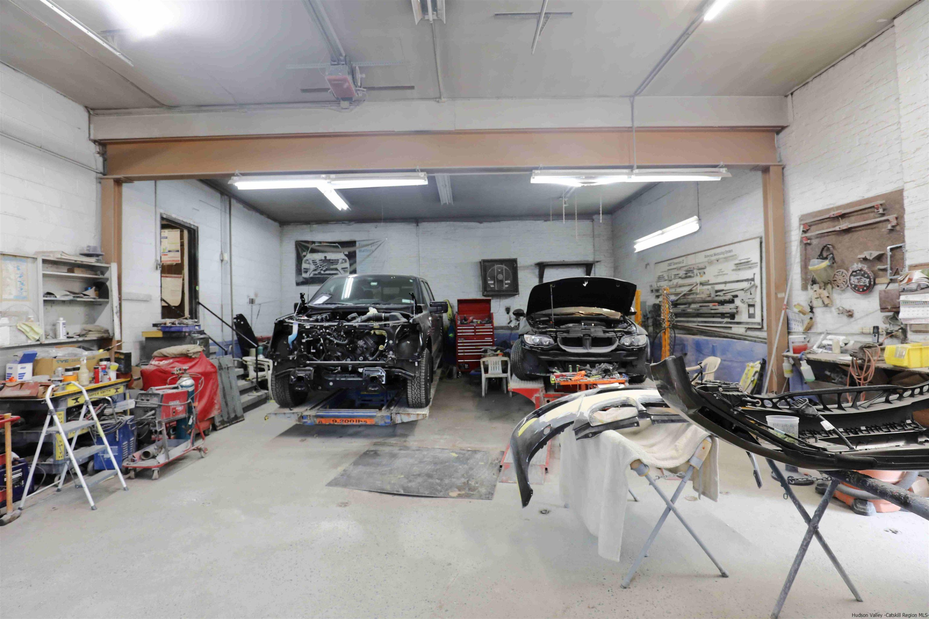 471 Main Street Poughkeepsie, NY 12601 - Photo 10 of 32 Photo 9