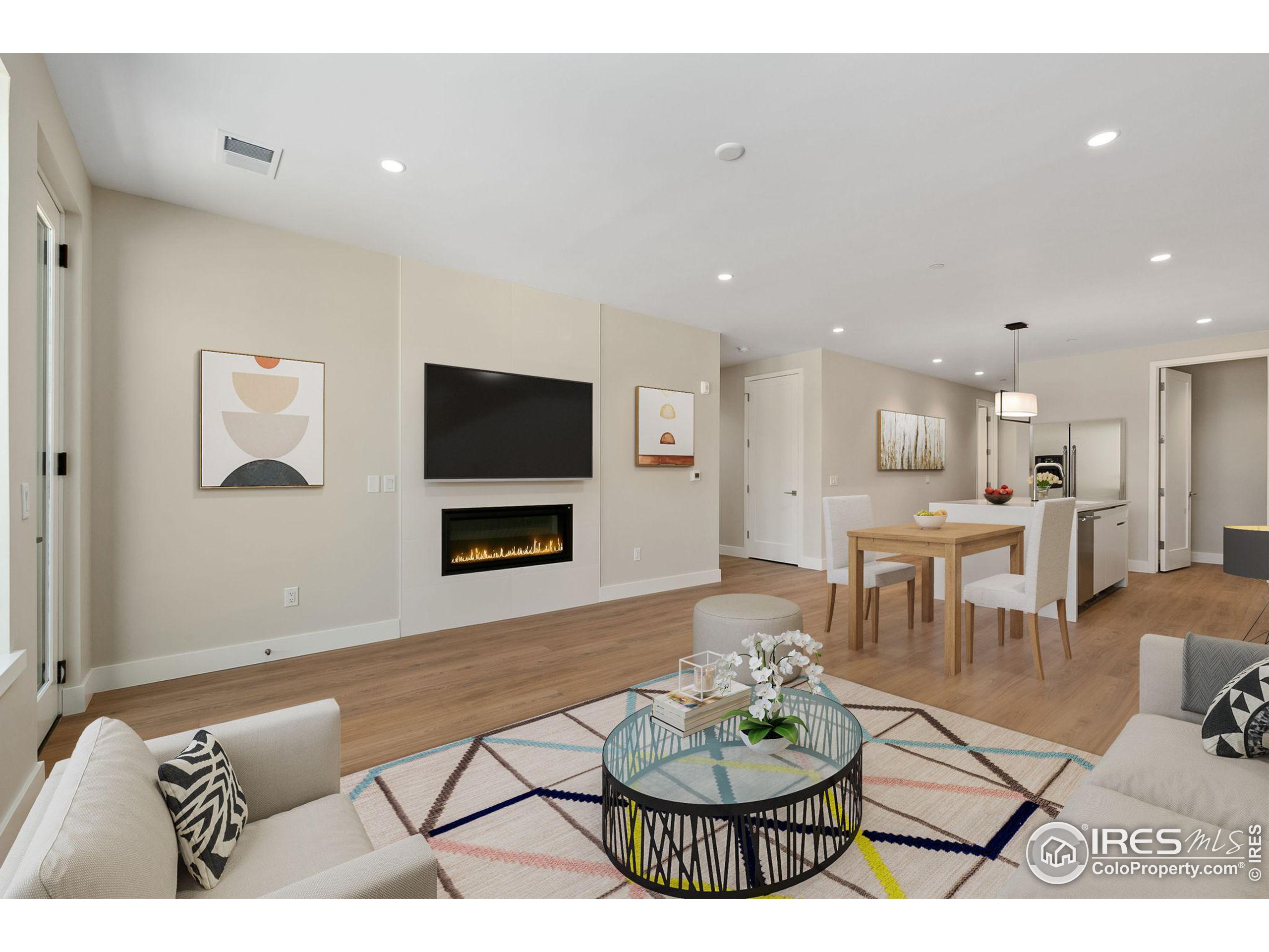 205 East 6th St Unit 203  