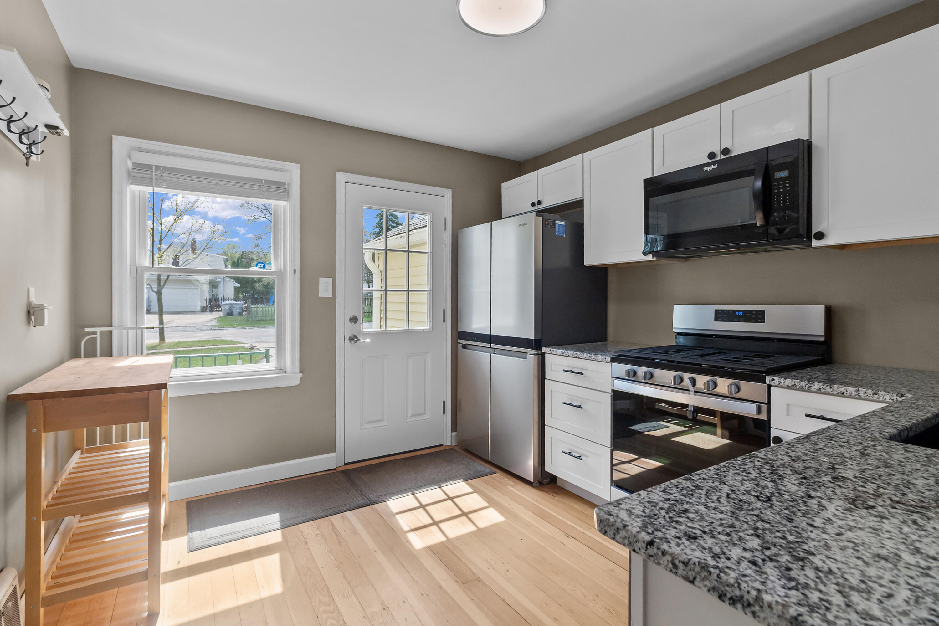 2795 South 53rd Street Milwaukee, WI 53219 - Photo 9 of 30 new kitchen