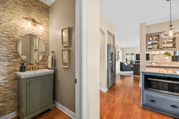 $989,000 | W292N3296 Summerhill Road, Delafield, WI 53072