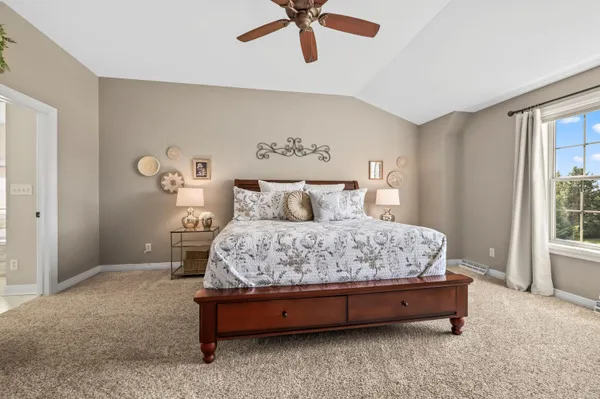 $989,000 | W292N3296 Summerhill Road, Delafield, WI 53072