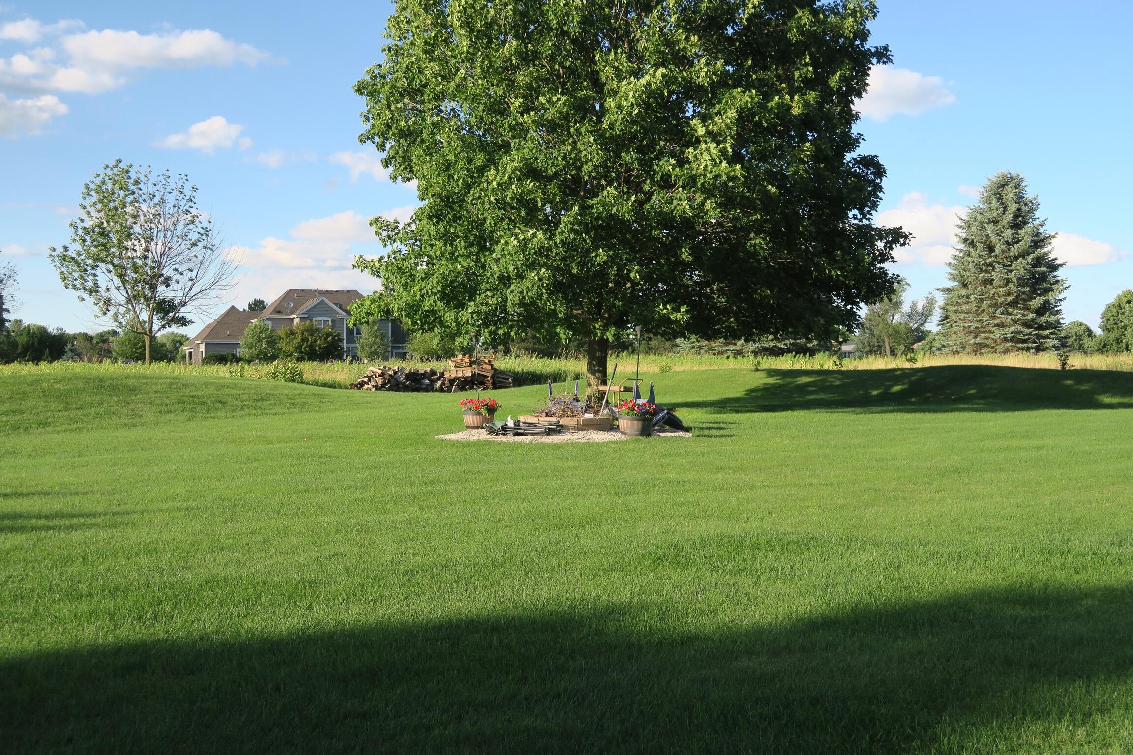 W292N3296 Summerhill Road Delafield, WI 53072 - Photo 58 of 95 277525AF-1B65-40A3-AE41-59F7CF3AAED6