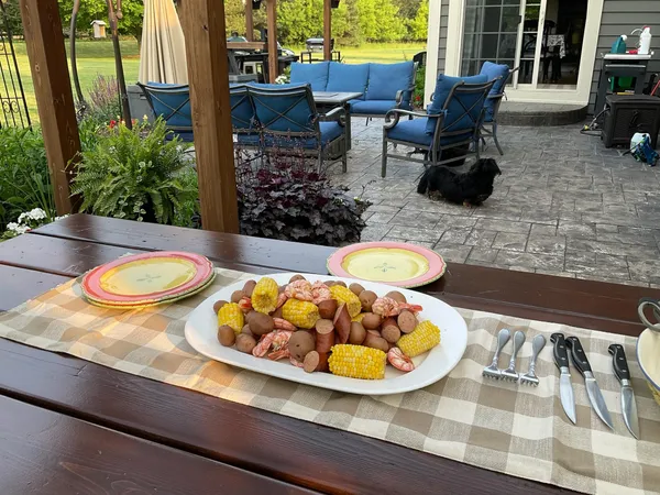 $989,000 | W292N3296 Summerhill Road, Delafield, WI 53072