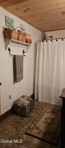 $384,900 | 167 Park Johnsburg Ny 12843, Johnsburg, NY 12843