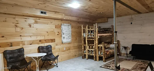 $384,900 | 167 Park Johnsburg Ny 12843, Johnsburg, NY 12843